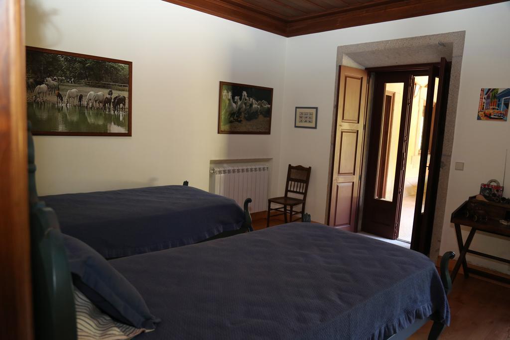 Quinta Dos Castanheiros Bed And Breakfast Ponte de Lima Kamer foto