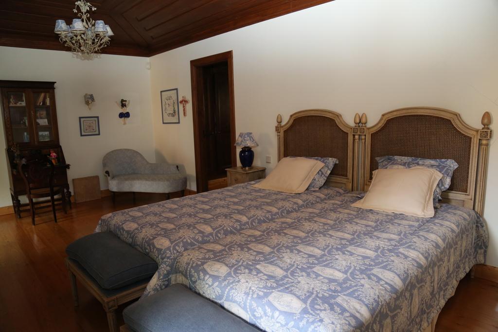 Quinta Dos Castanheiros Bed And Breakfast Ponte de Lima Kamer foto