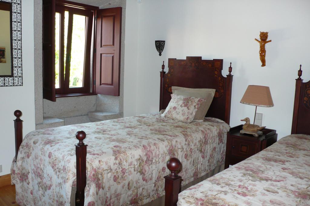 Quinta Dos Castanheiros Bed And Breakfast Ponte de Lima Buitenkant foto